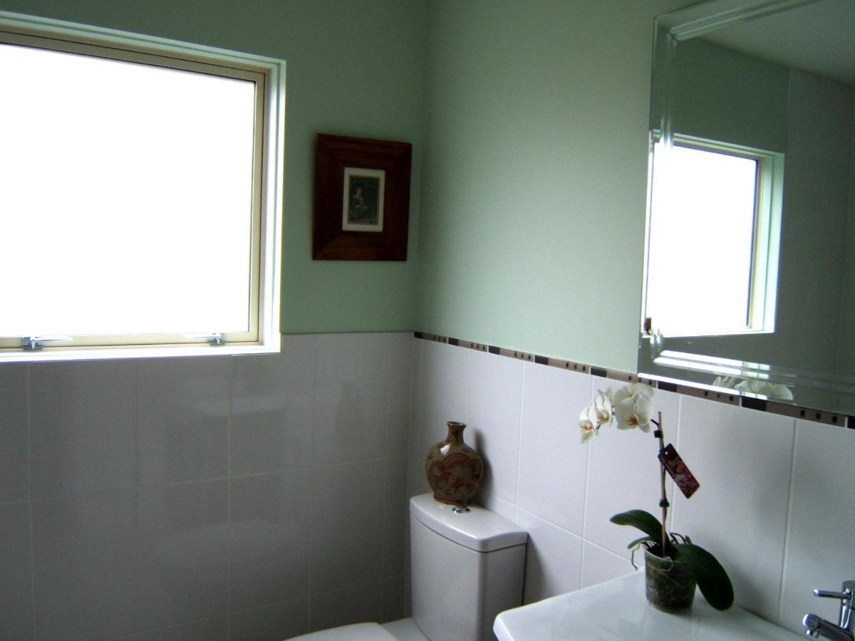 The Beach House Bed And Breakfast Maungatapu ภายนอก รูปภาพ